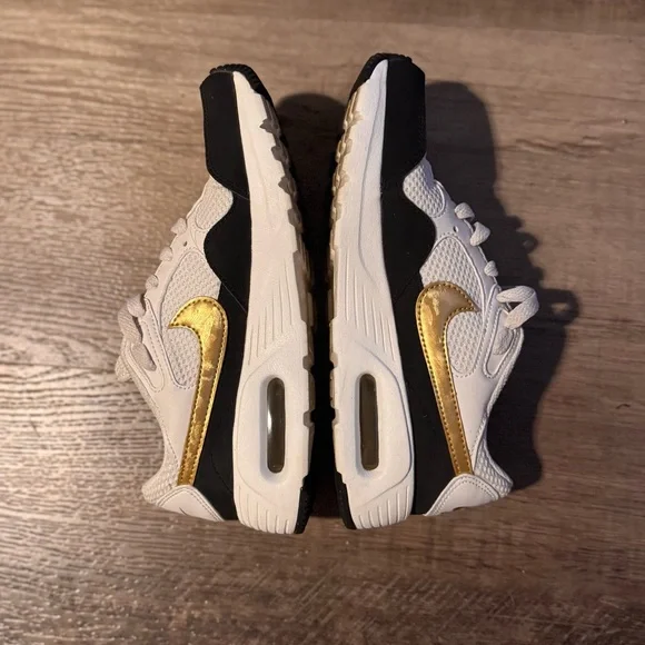 Nike White Black Sneakers with Gold Swoosh - Picture 6 of 8